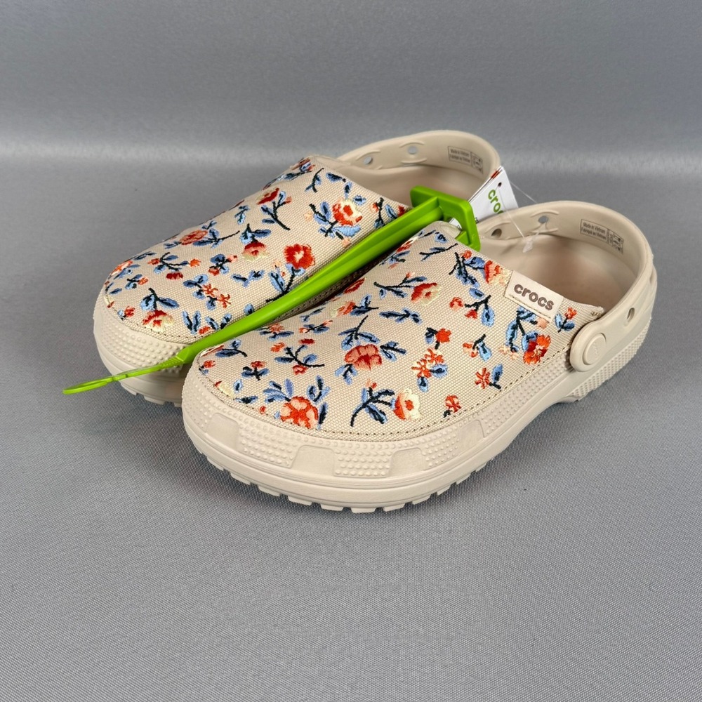 Crocs Classic Crafted Floral Clogs Womens 8 Frappe Unisex M6 212878-2MC New NWT